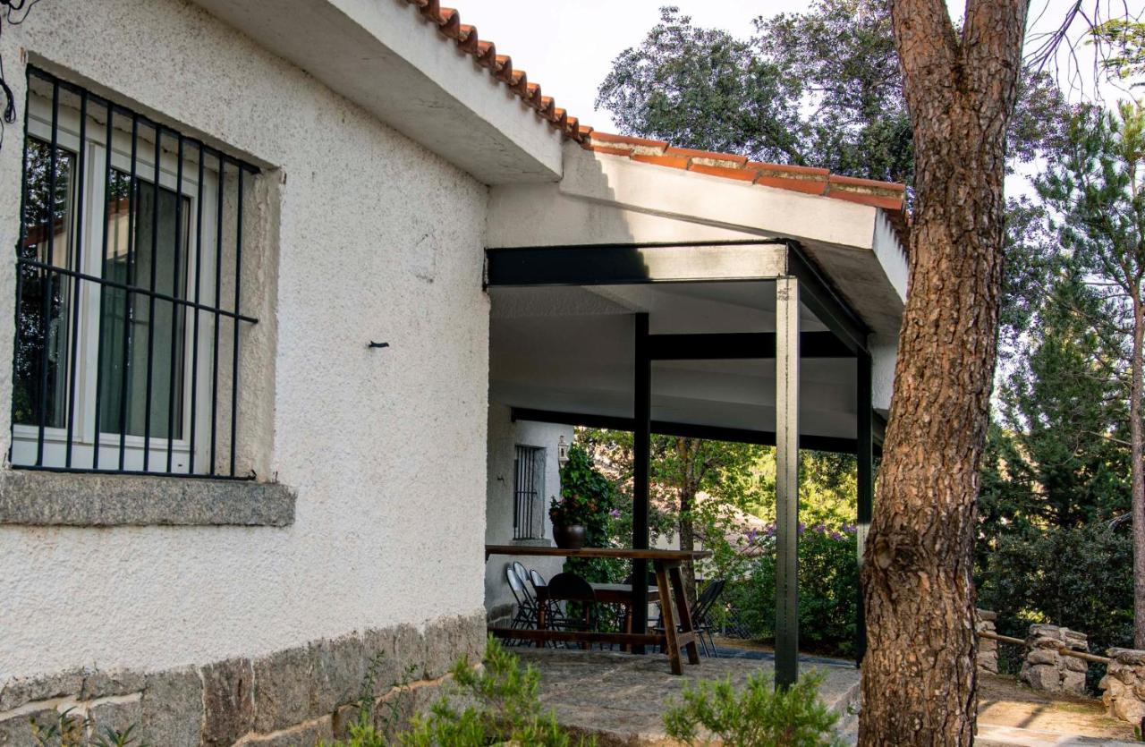 Chalet Con Piscina En Торрелодонес Экстерьер фото