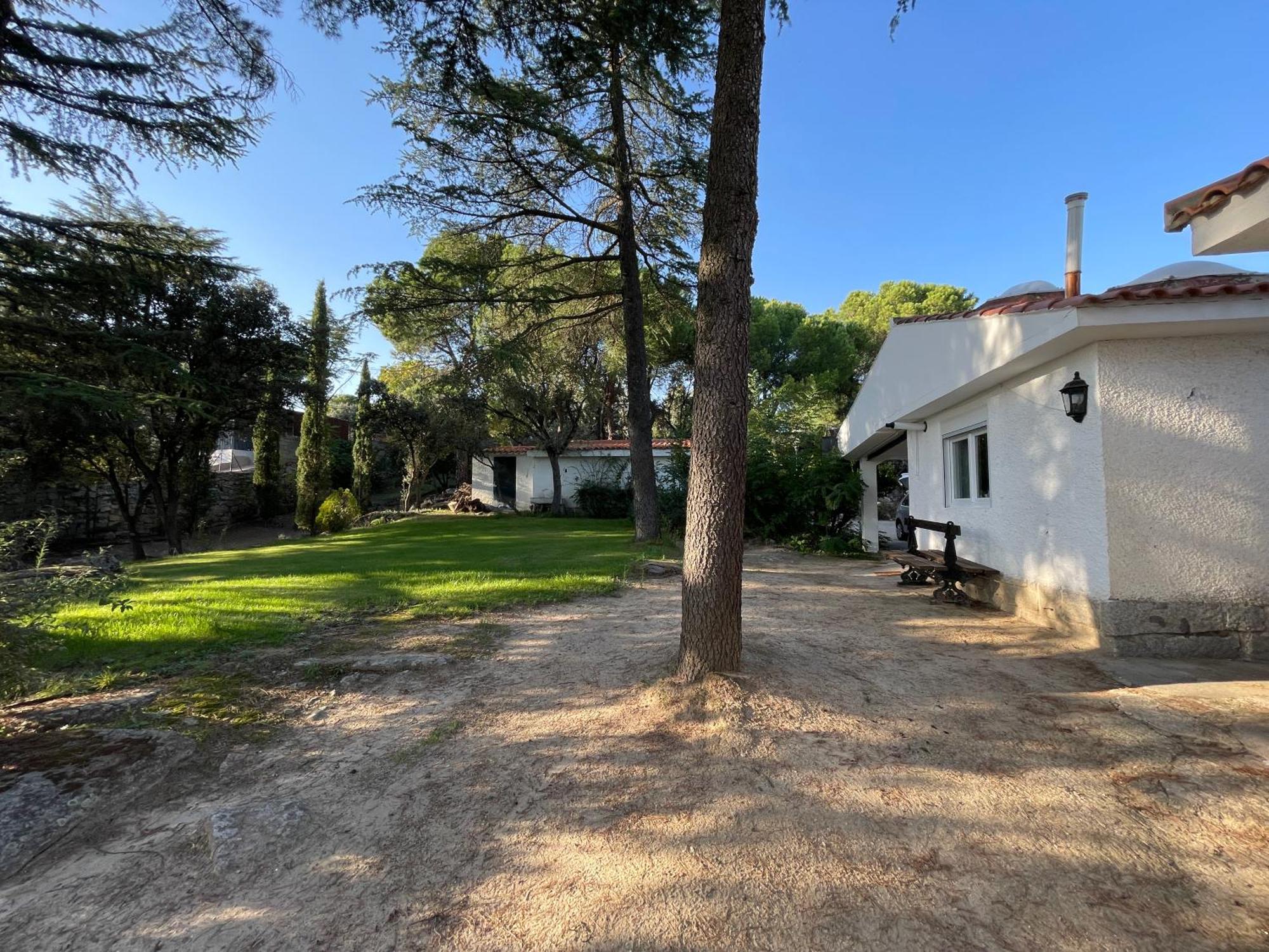 Chalet Con Piscina En Торрелодонес Экстерьер фото